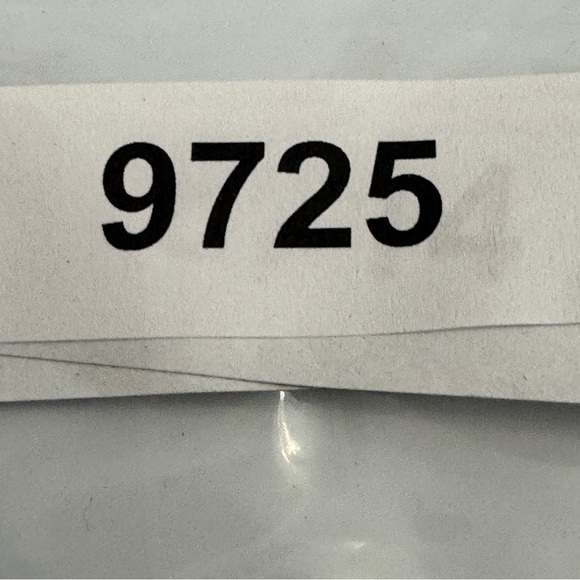 Mountain Khakis Flannel Plaid Shirt Men’s XL Red Button Front Long Sleeve Cotton - Picture 5 of 5